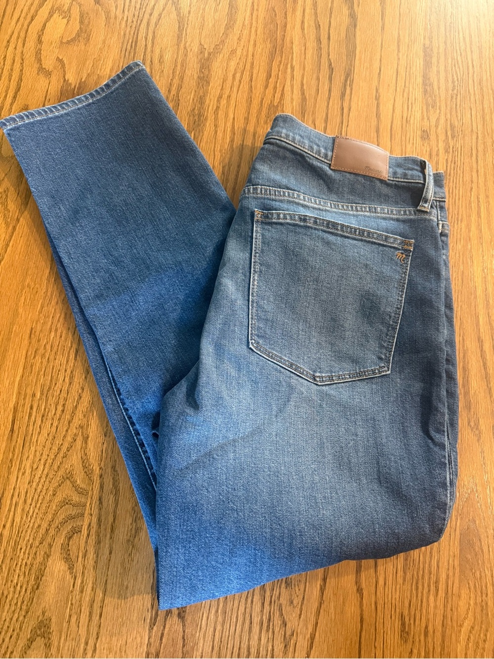 Madewell Women's Boyfriend Jeans in Blue Denim with Brown Waist Patch